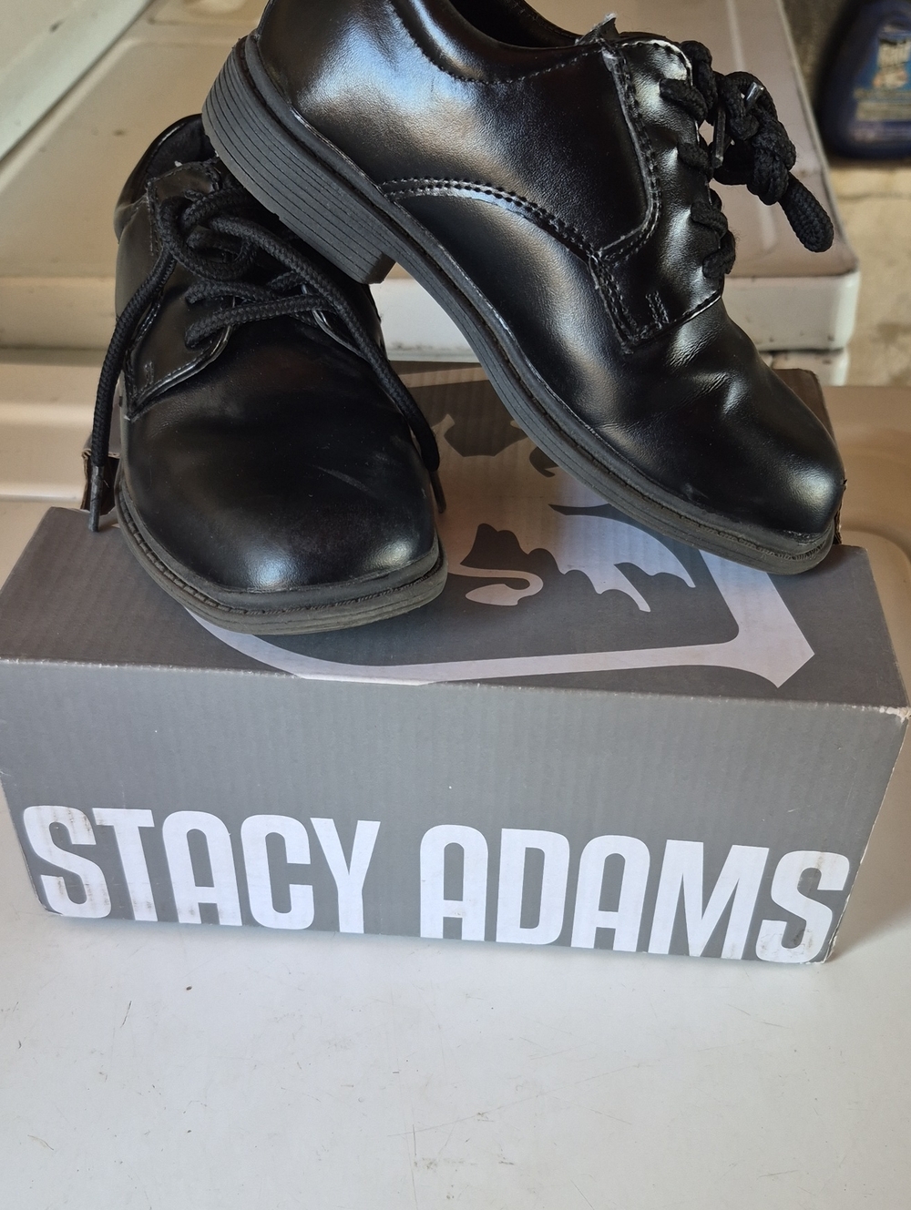 Stacy Adams Black Polished Leather Lace-Up Oxfords
